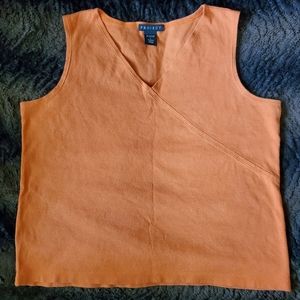 V-neck tank top